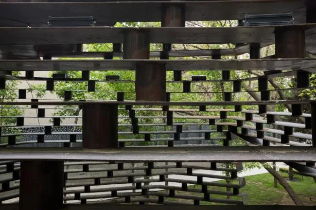 BIM Architecture | Incorporating Ancient Elements, Pillarless Canopy Built with Flake "Fish Scales"/Olgooco