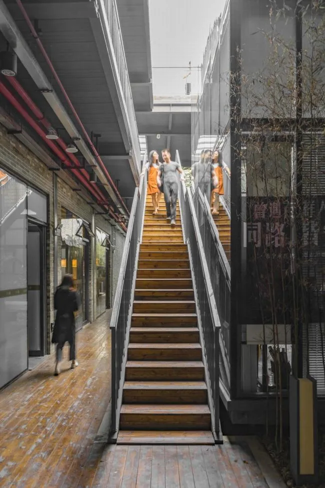 BIM Architecture | Xiguan Old Town Enning Road Yongqingfang Street Reform/Vertical Beam Society Architectural Design