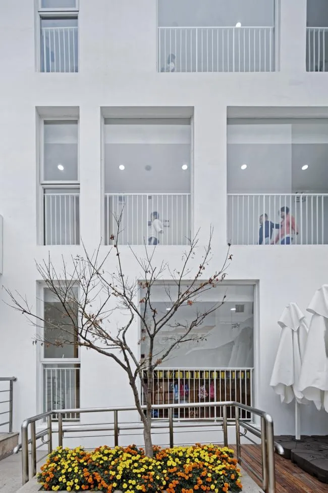 BIM Architecture | Pure Flower Garden Fortress: Shanghai Xuhui Technology Kindergarten/Yuan Xiuwan Architecture Firm