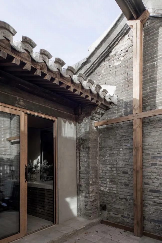 BIM Architecture | Confidential Tavern in Old Beijing Hutongs: Courtyard Reform/IELTS Rui Design Seminar Room