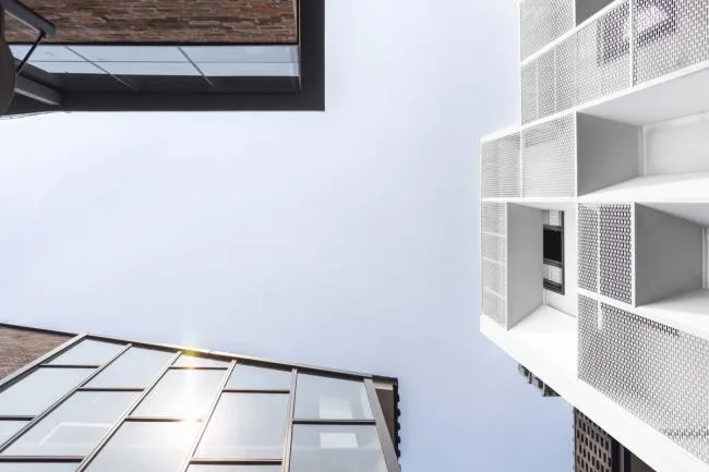 BIM Architecture | Xiguan Old Town Enning Road Yongqingfang Street Reform/Vertical Beam Society Architectural Design