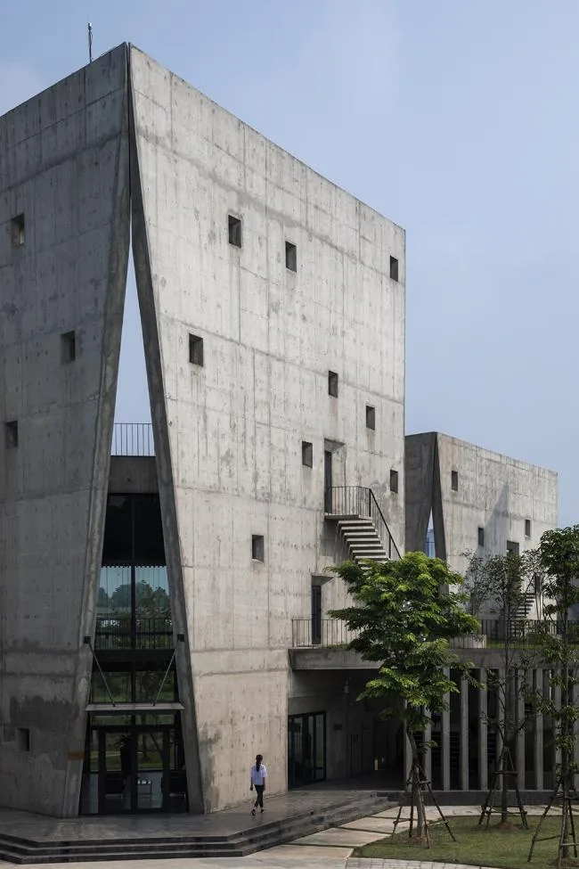 BIM Architecture | Scattered Light and Shadow, with Proper Opening and Closing: Viettel External Studio/Wu Zhongyi Architectural Firm