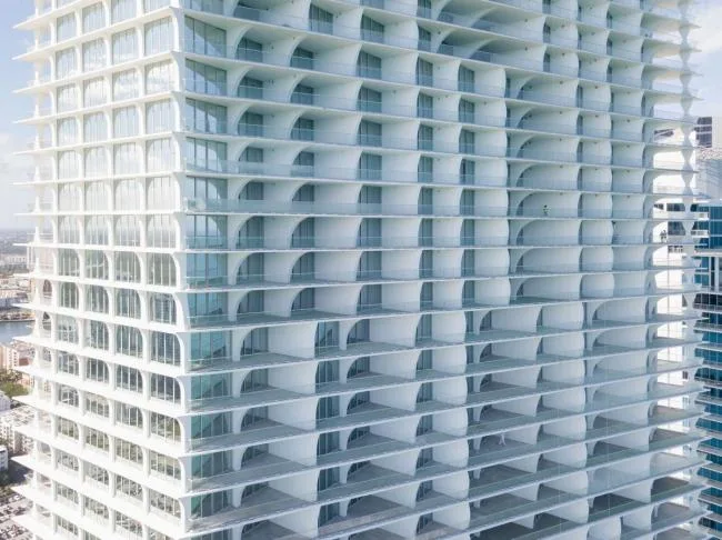 BIM Architecture | Dance Square Grid: Miami Sunshine Beach Pure White Room Tyta Jade Signature/Herzog& De Meuron
