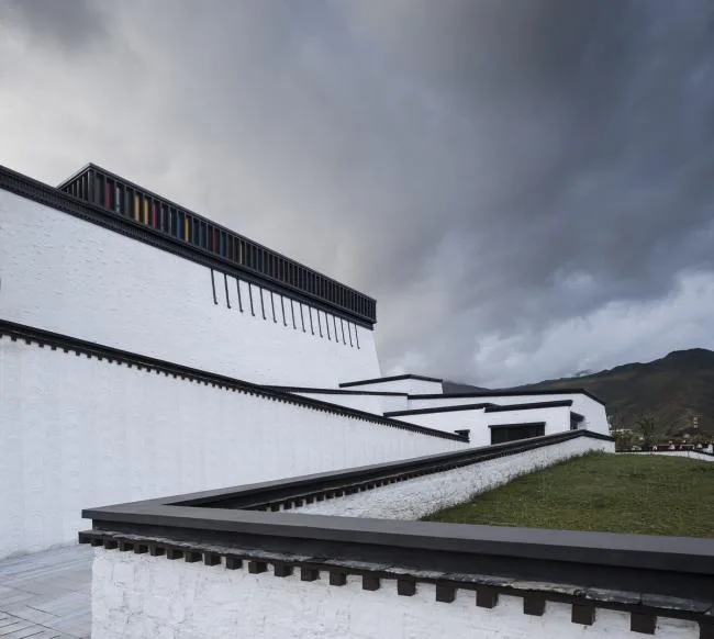 BIM Architecture | Dialogue Across Thousands of Years and Time: * * * Intangible Cultural Heritage Museum/Shenzhen Huahui Design