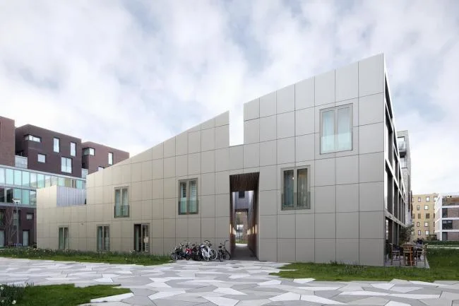 BIM Architecture | Like a Flag Dancing with the Wind: Dutch Hidden Delights Apartments/NL Architects