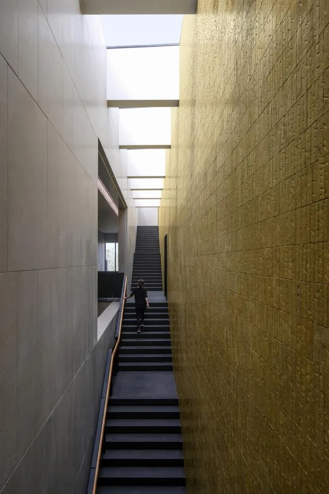 BIM architecture | Solid and profound, unique view of scenic spots: China Resources Group Archives/Studio Link Arc