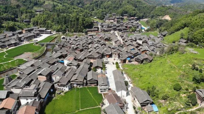 BIM architecture | Black tiles integrated into traditional villages: Gaobu Bookstore/Pengbi Port Chinese Year and Night School of Architecture Condition Lab
