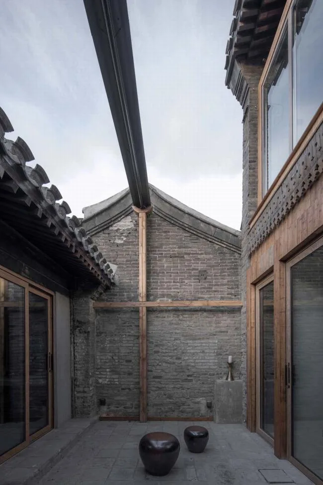 BIM Architecture | Confidential Tavern in Old Beijing Hutongs: Courtyard Reform/IELTS Rui Design Seminar Room