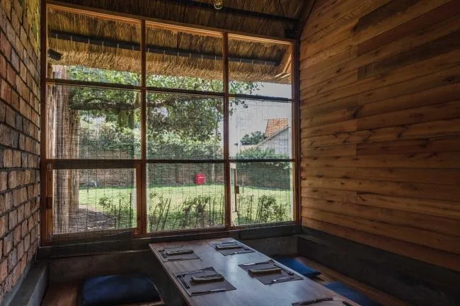 BIM Architecture | Lightweight and Bright, Like a Light Swallow Brushing Grass: Yamamori Japanese Restaurant/TERRAIN Architects