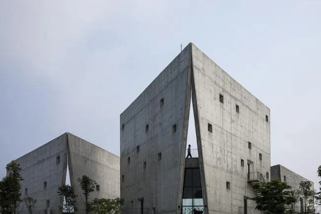 BIM Architecture | Scattered Light and Shadow, with Proper Opening and Closing: Viettel External Studio/Wu Zhongyi Architectural Firm