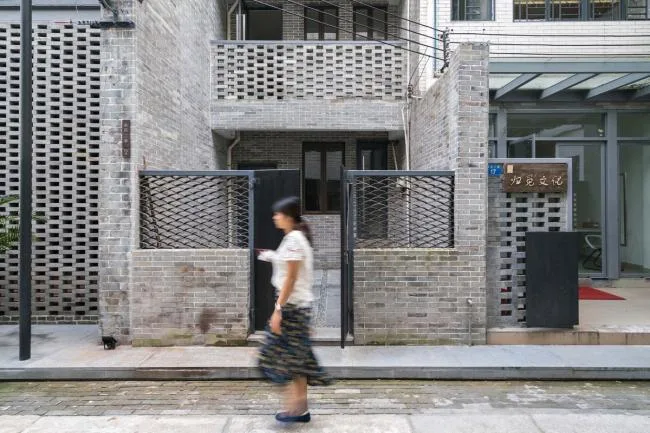 BIM Architecture | Xiguan Old Town Enning Road Yongqingfang Street Reform/Vertical Beam Society Architectural Design