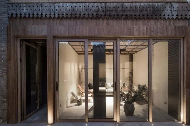 BIM Architecture | Confidential Tavern in Old Beijing Hutongs: Courtyard Reform/IELTS Rui Design Seminar Room