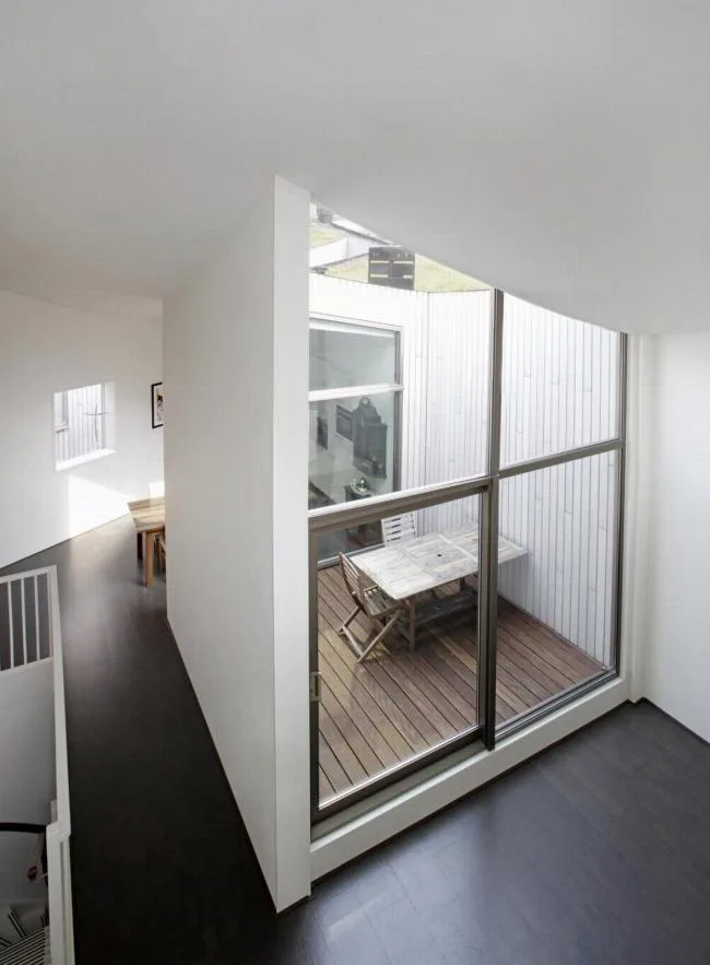 BIM Architecture | Like a Flag Dancing with the Wind: Dutch Hidden Delights Apartments/NL Architects