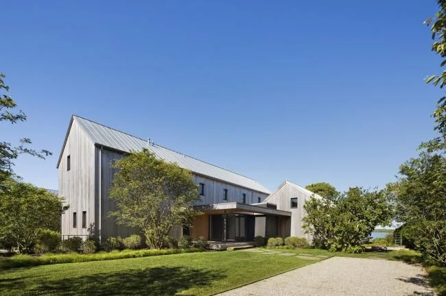 BIM Architecture | Donghu Home, a pure white home with frozen lake scenery/Robert Young Architects