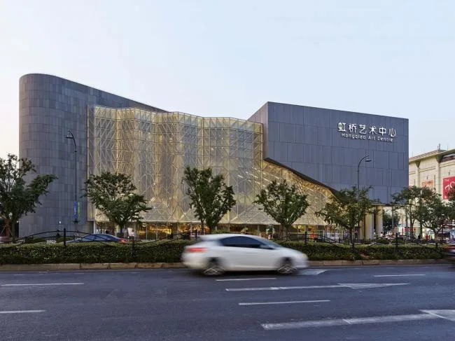 BIM Architecture | The Beauty of Modern Light Transparency and Traditional Heavy Integration: Shanghai Hongqiao Art Center/BAU