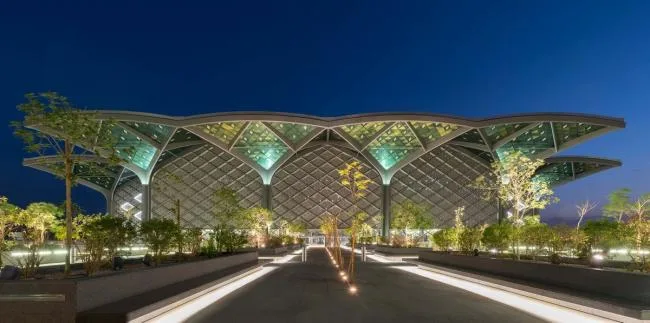 BIM Architecture | Majestic Steel Columns Supporting Tree like Construction: Haramain High Speed Railway Station/Foster Partners Architectural Firm