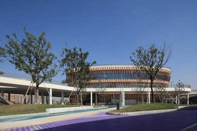 BIM Architecture | The 'White Egret' in front of Xisai Mountain: Shanghai Jiao Tong New Year Education Group (Huzhou) Paddington Bilingual School/Conceptual Design