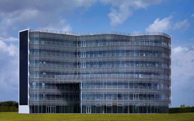 BIM Architecture | Grand Sculpture Under Blue and White Sun Screen: Forti Holding Spa Headquarters and Office Building in Italy/ATIproject