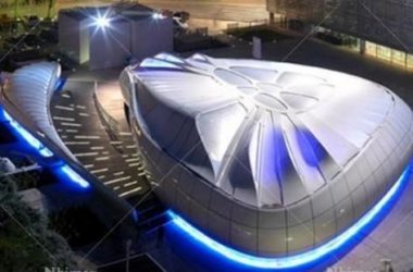SketchUp Cultural Model: Multi-Story Exhibition Hall Inspired by Zaha Hadid and Chanel in Modern Style-BIM WORLD