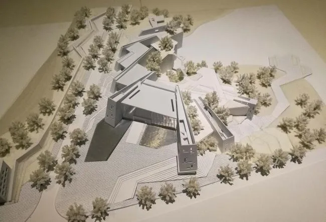 BIM architecture | Scattered 'folding fans' on the yellow floor: design of the tourist center/water stone in Zhengzhou Jianye Football Town