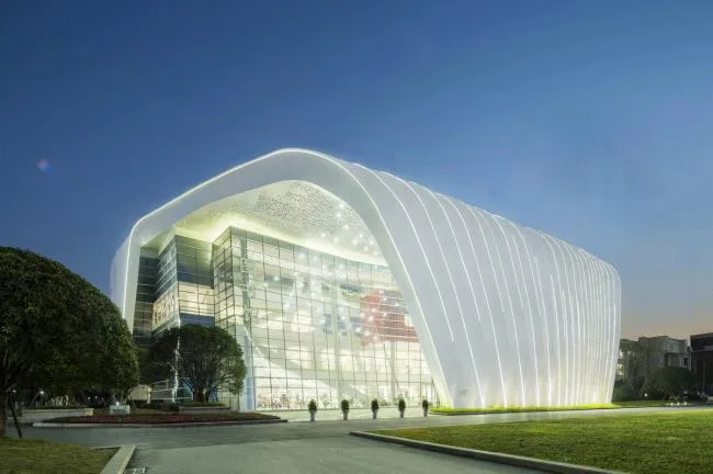 BIM Architecture | Like Crystal Clear Lantern Petals Wrapping the stamens: Chongqing Real Estate Vocational College Library/Paiang International Architectural Design Consultant