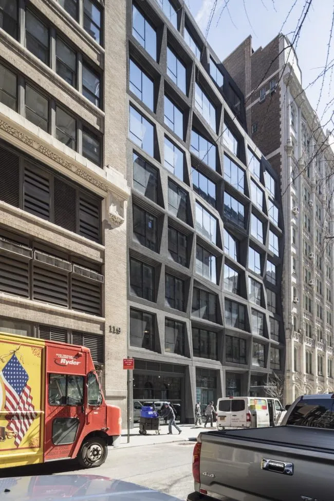 BIM Architecture | The Integration of Cubist Art into Historic Blocks: Apartment 121 East 22nd Street, New York/OMA