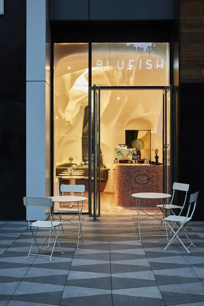 BIM Architecture | Solidified Seawater and Swimming Coral - Blufish Yingke Store/SODA Architects