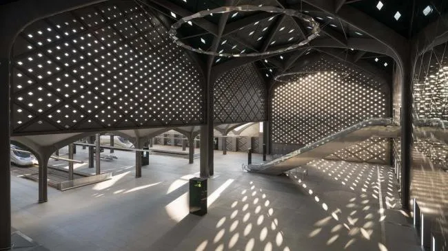 BIM Architecture | Majestic Steel Columns Supporting Tree like Construction: Haramain High Speed Railway Station/Foster Partners Architectural Firm