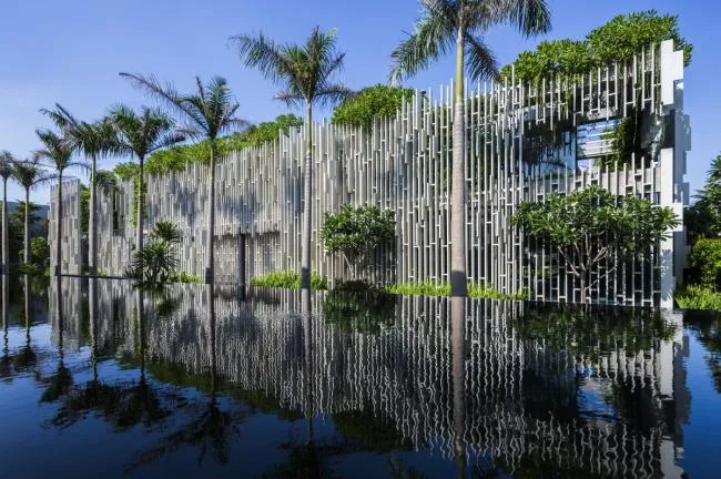 BIM Architecture | The Light and Shadow Space Pouring Down from Qianxun Jungle Waterfall: Naman Hot Spring Club/MIA Design Studio