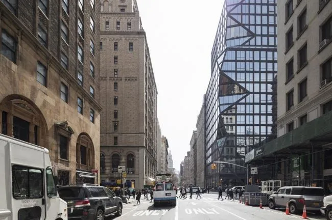 BIM Architecture | The Integration of Cubist Art into Historic Blocks: Apartment 121 East 22nd Street, New York/OMA
