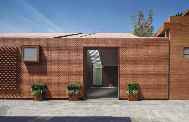 BIM Architecture | Between Memory and Hope: East China Normal University's New Year's Eve Study at the Riva Riverside Bookstore Renovation/Shanghai Riqing Architectural Design