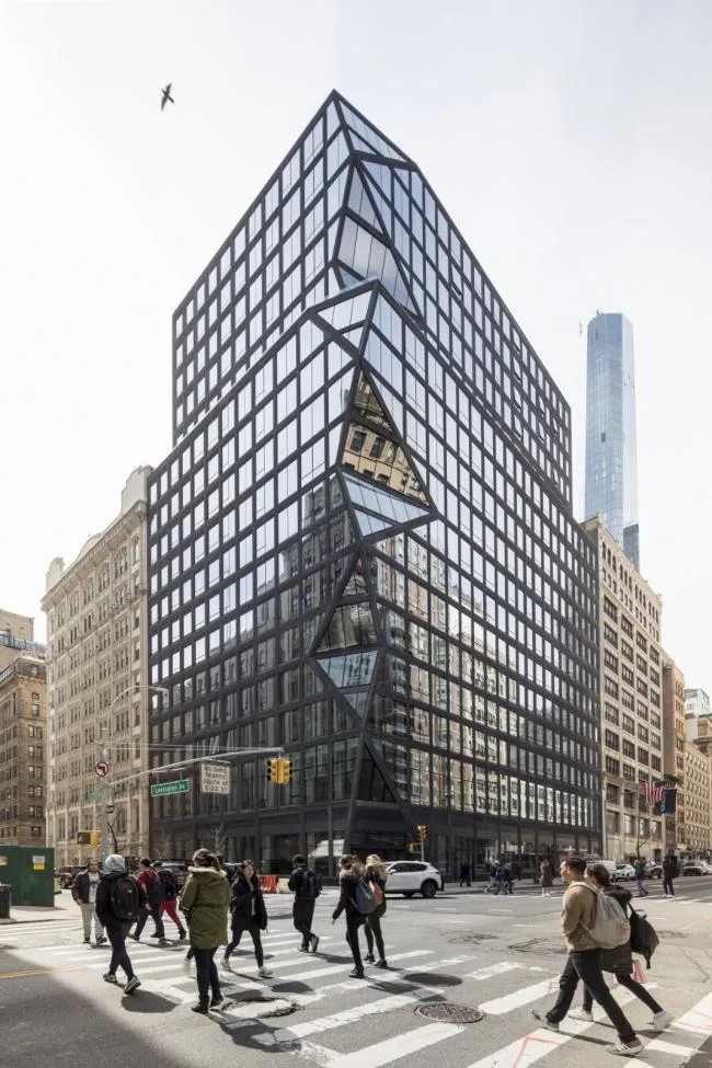 BIM Architecture | The Integration of Cubist Art into Historic Blocks: Apartment 121 East 22nd Street, New York/OMA