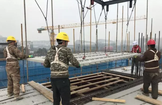 BIM and Prefabricated Structures | Construction Disclosure for Prefabricated Structures, Site Layout, and Lifting Techniques!