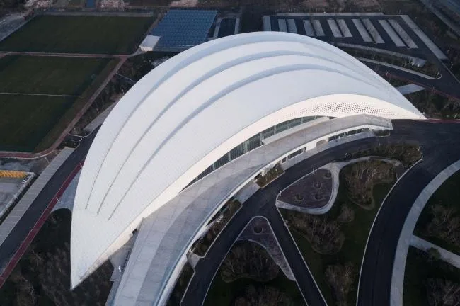 BIM Architecture | The sky is high and the sea is wide, like white waves churning on the sea: Rudong Sports Center/Tongji New Year's Eve Architectural Design and Research Institute