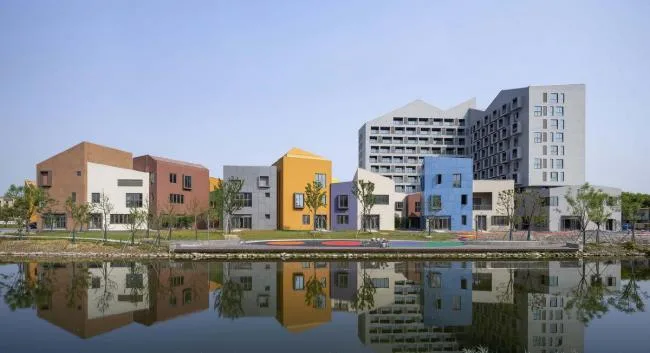BIM Architecture | Taste of Old Market, Colors from Childhood Memories: Shanghai Lingang New City Community Trade Center/Shanghai Zhongfang Architectural Design