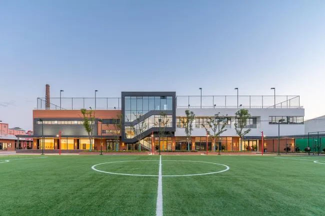 BIM Architecture | Following tradition and innovating, naturally moving - Laketon International School Shanghai Campus/Eva Architects