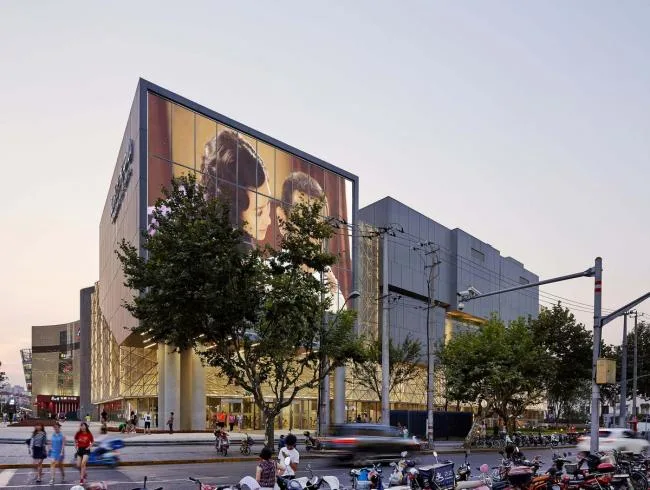 BIM Architecture | The Beauty of Modern Light Transparency and Traditional Heavy Integration: Shanghai Hongqiao Art Center/BAU