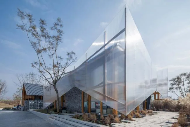 BIM Architecture | Sails on Luhu Water City: Among Passengers/HC+2 Studio