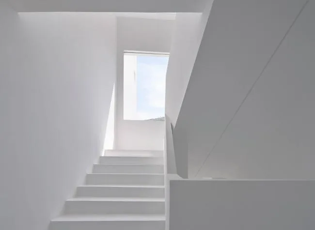 BIM Architecture | Boundless Sea, Tranquil and Distant Mood: Zhejiang Chuanshan and Other Wind Blowing People's Accommodation/Zhou Xin Architectural Design Studio