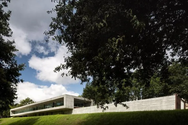 BIM Architecture | Pure and Primitive - Spaceworkers in Samba, Portugal