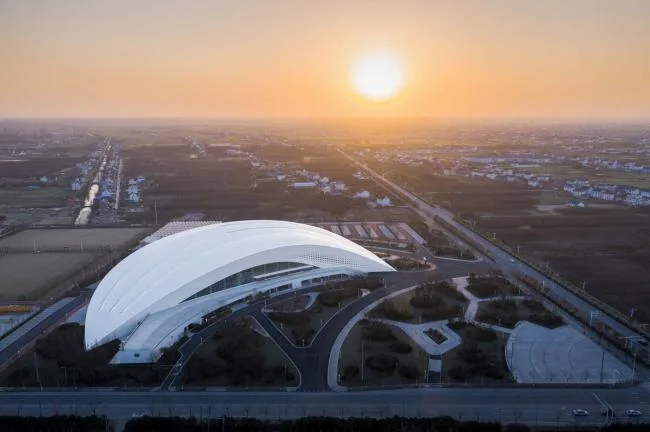BIM Architecture | The sky is high and the sea is wide, like white waves churning on the sea: Rudong Sports Center/Tongji New Year's Eve Architectural Design and Research Institute