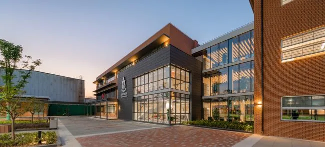 BIM Architecture | Following tradition and innovating, naturally moving - Laketon International School Shanghai Campus/Eva Architects