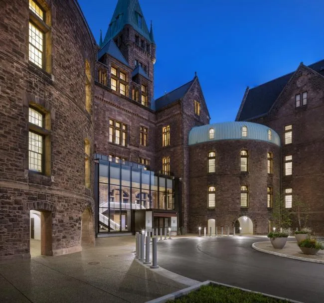 BIM Architecture | Tribute to Classics - Historical Traces of Time Weathering: Henry Hotel/Deborah Berke Partners