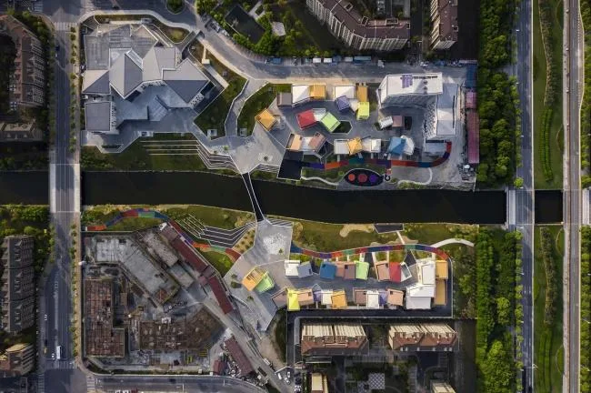 BIM Architecture | Taste of Old Market, Colors from Childhood Memories: Shanghai Lingang New City Community Trade Center/Shanghai Zhongfang Architectural Design