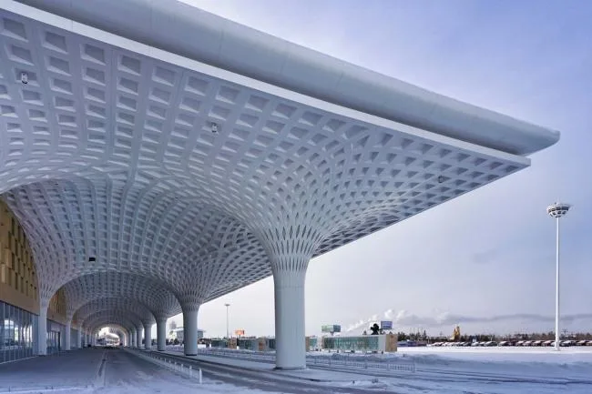 BIM Architecture | Continuous Waves Rising from Golden Birch Forest: Hulunbuir Hailar Airport Expansion Project/China Architecture Design Institute Joint Architectural Design Seminar U10