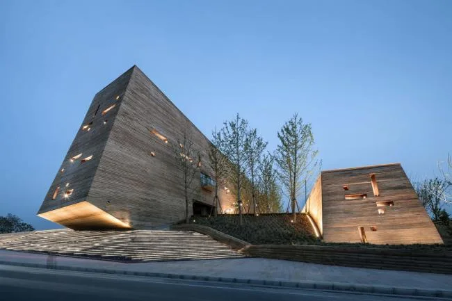 BIM architecture | Scattered 'folding fans' on the yellow floor: design of the tourist center/water stone in Zhengzhou Jianye Football Town