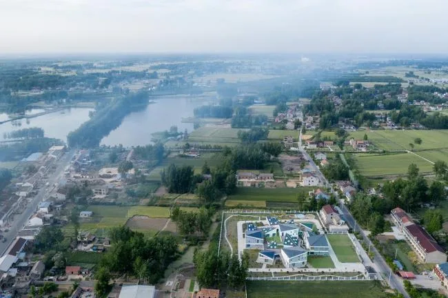 BIM Architecture | Water Town Charm, Glittering Stars on the Endless Plain: Jiangsu Beisha Kindergarten/Crossboundaries