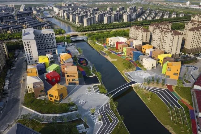 BIM Architecture | Taste of Old Market, Colors from Childhood Memories: Shanghai Lingang New City Community Trade Center/Shanghai Zhongfang Architectural Design