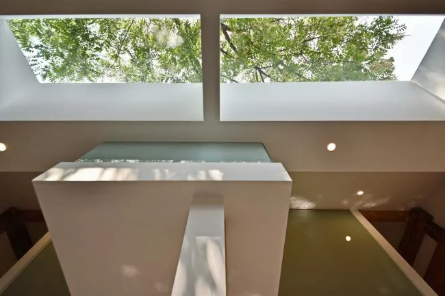 BIM Architecture | Improvement Strategies for Local Residents in Hutong Courtyard of a 50 ㎡ Family of Six/Clear Architecture