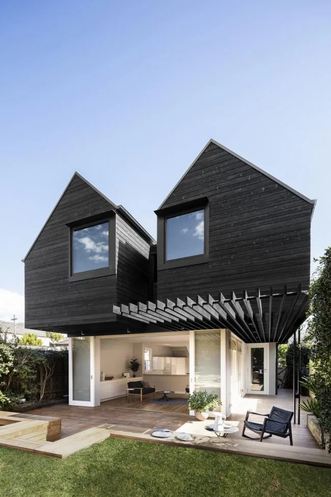 BIM Architecture | Children's Building Blocks Constructed from Angular Geometry: Twin Top Villas/Benn&  Penna Architecture